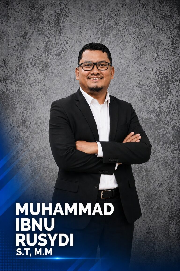 TIM AHLI PADA KONSULTAN BISNIS INDONESIA 4 Muhammad Ibnu Rusydi